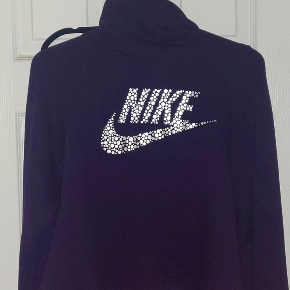 Nike hooded sweatshirt
